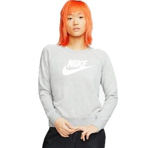Nike Logo Fleece Sweatshirt (Worn Once)